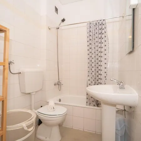 Marques Typical By Hosty Apartmán